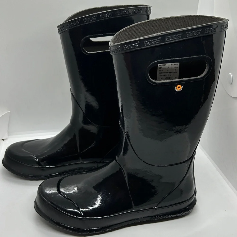 Youth Glossy Black Bogs  Waterproof Rubber Rain Boots Size 4